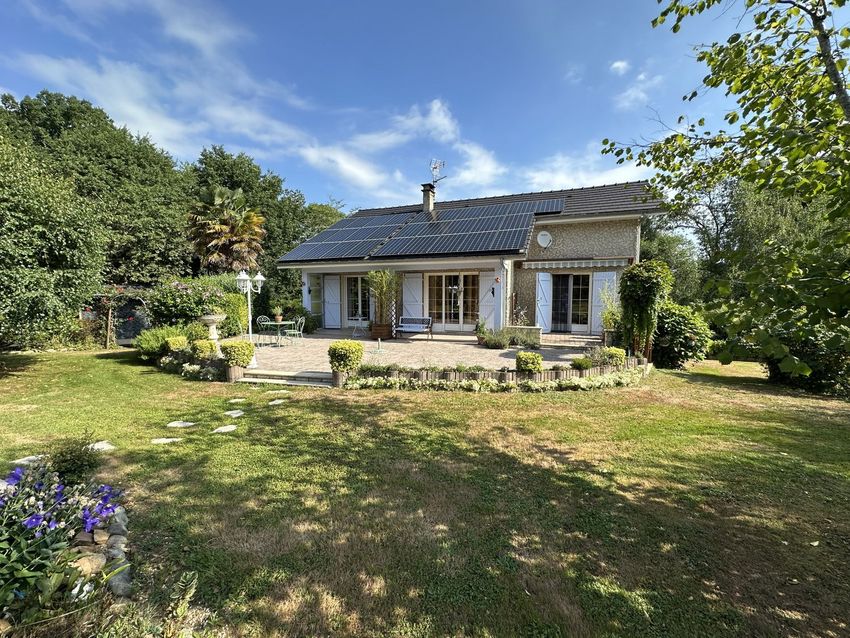 Image Façade à  maison individuelle de Espoey