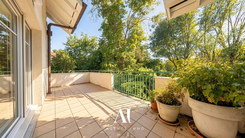 Image Terrasse à  maison individuelle de 92 Route de Bataillard