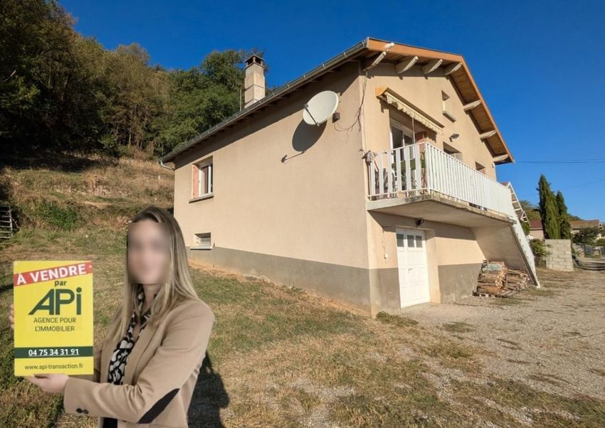Image Façade à  maison individuelle de Serrières