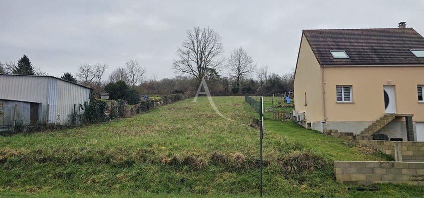 Image de terrain à Saint-Cyr-sur-Morin