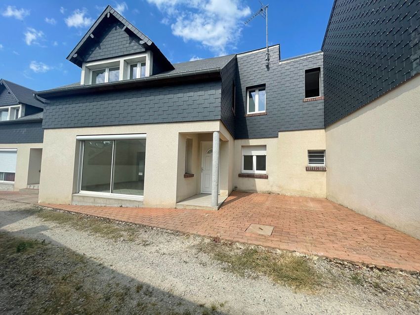 Image Façade à  maison individuelle de Mesnils-sur-Iton