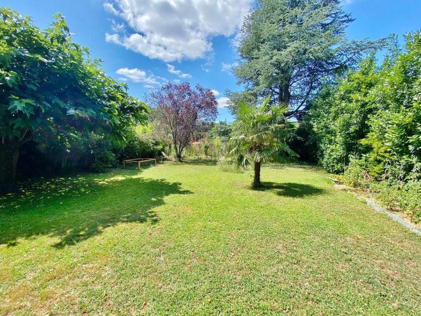 Image Jardin à  maison individuelle de Sainte-Foy-lès-Lyon