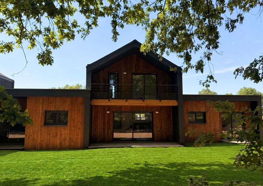Image Façade à  maison individuelle de Nesmy