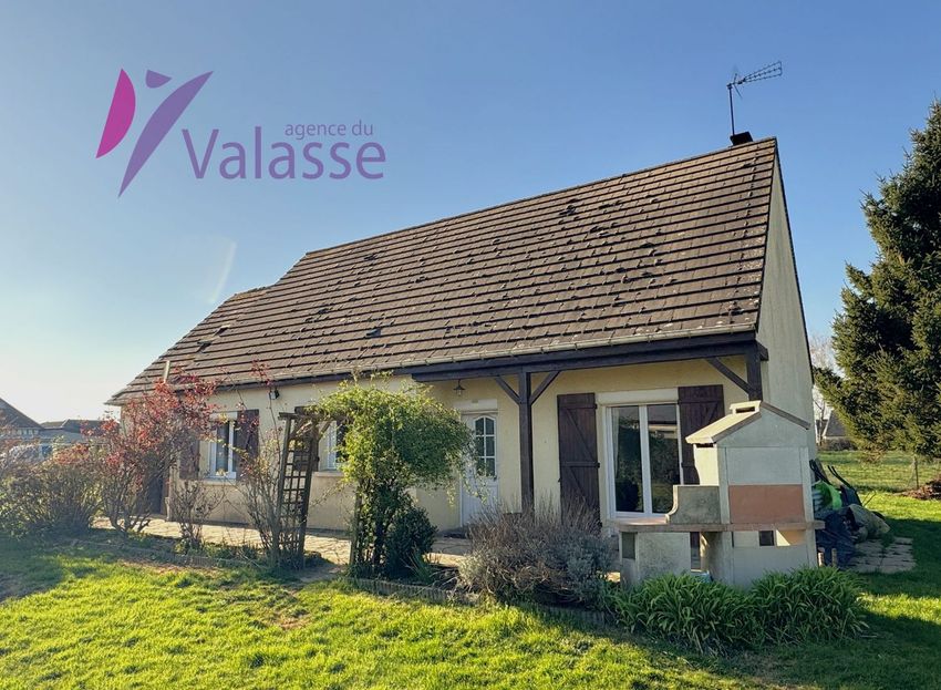Image Façade à  maison individuelle de Yébleron