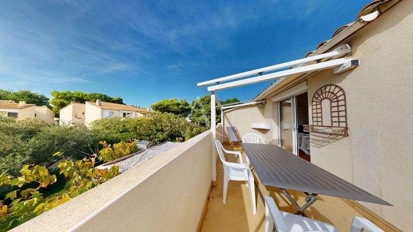 Image Terrasse à appartement de Gruissan