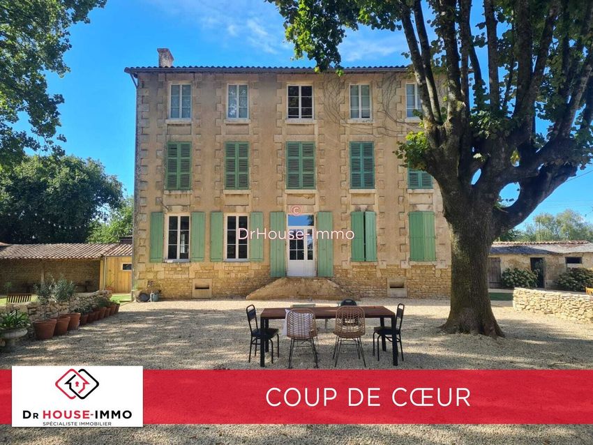 Image Façade à  villa de Saint-Christophe-sur-Roc