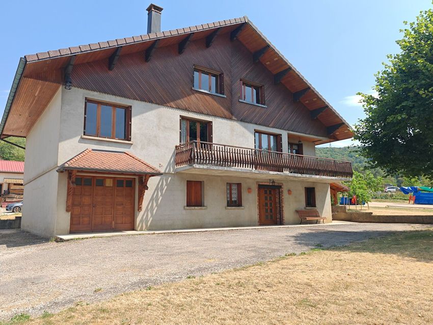 Image Façade à  maison individuelle de Valzin en Petite Montagne