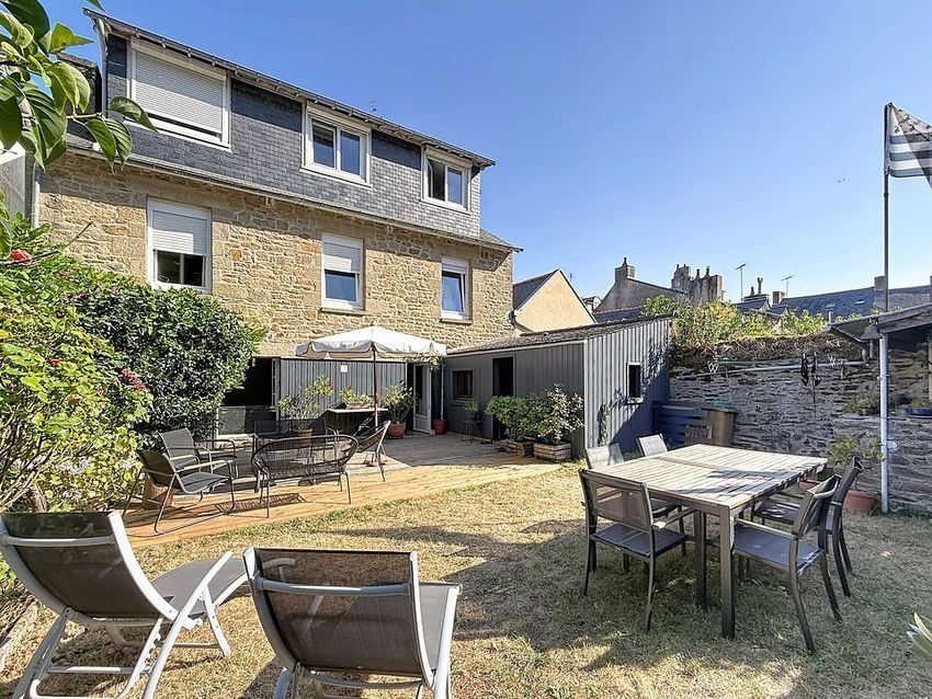 Image Façade à  maison individuelle de Cancale