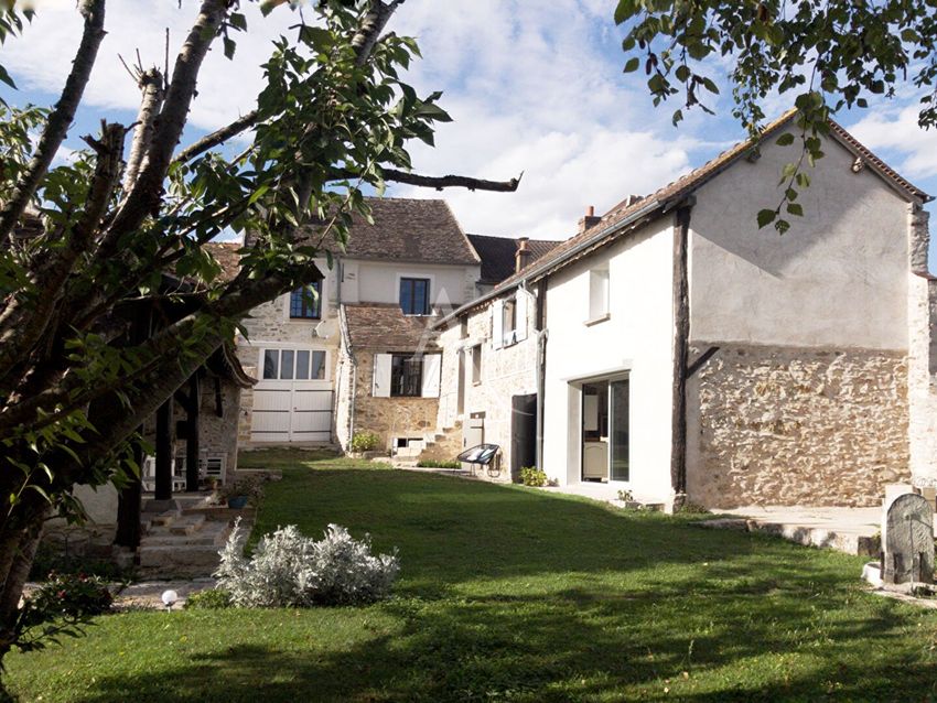 Image Façade à  maison mitoyenne de Le Châtelet-en-Brie