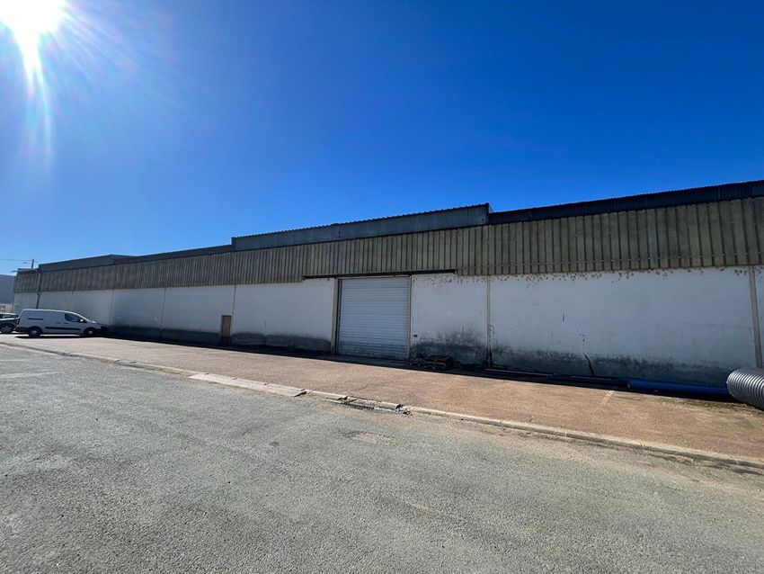 Image de box de stockage à Saint-Éloi