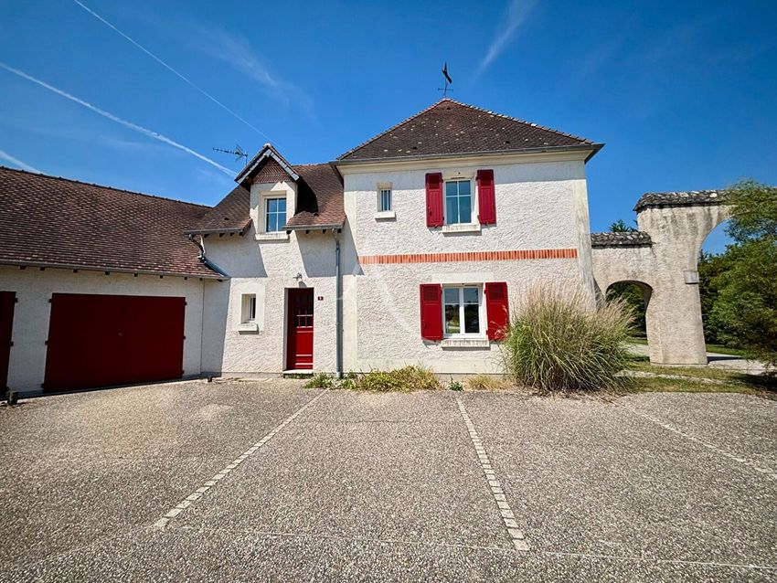 Image Façade à  maison mitoyenne de Cellettes