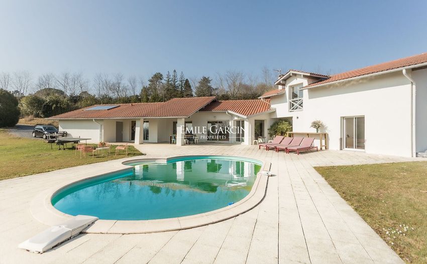 Image Piscine à  villa de Arcangues