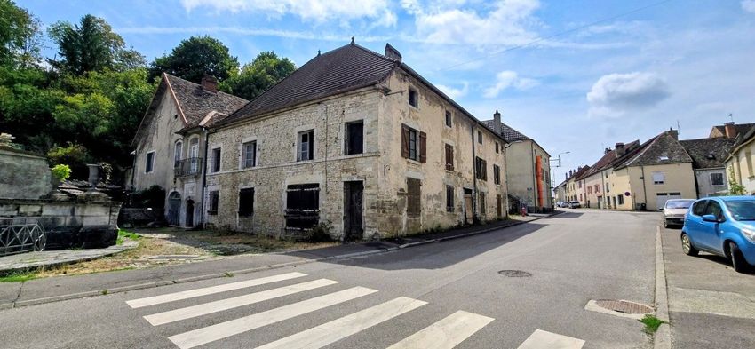 Image Façade à  maison individuelle de Gy