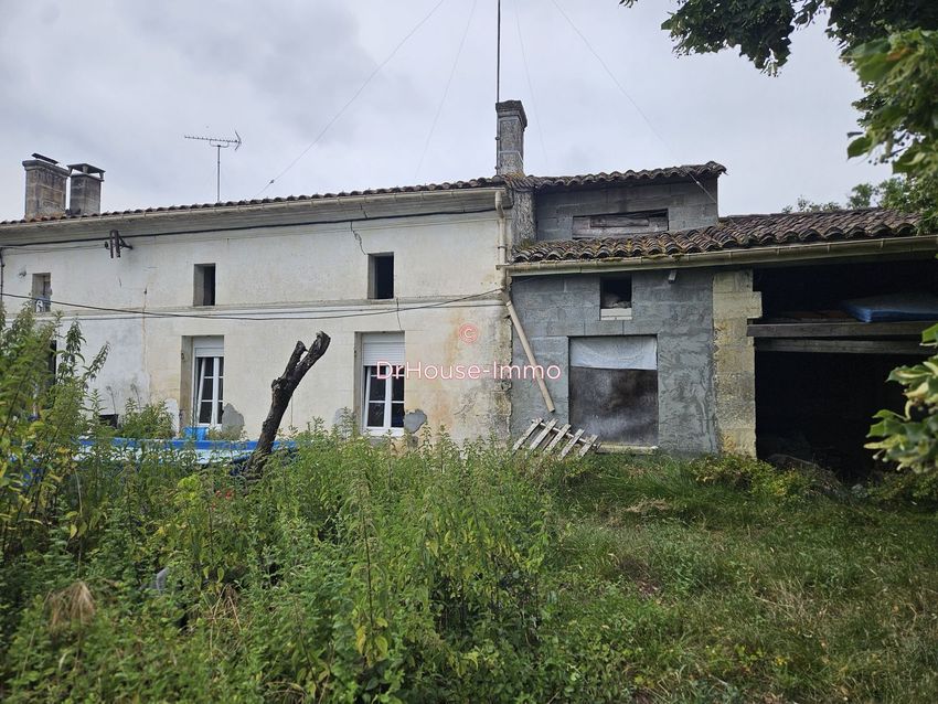Image Façade à  maison jumelée de Saint-Christoly-de-Blaye