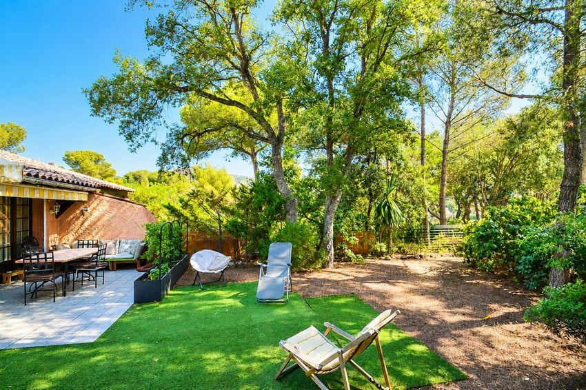 Image Jardin à  villa de Saint-Raphaël