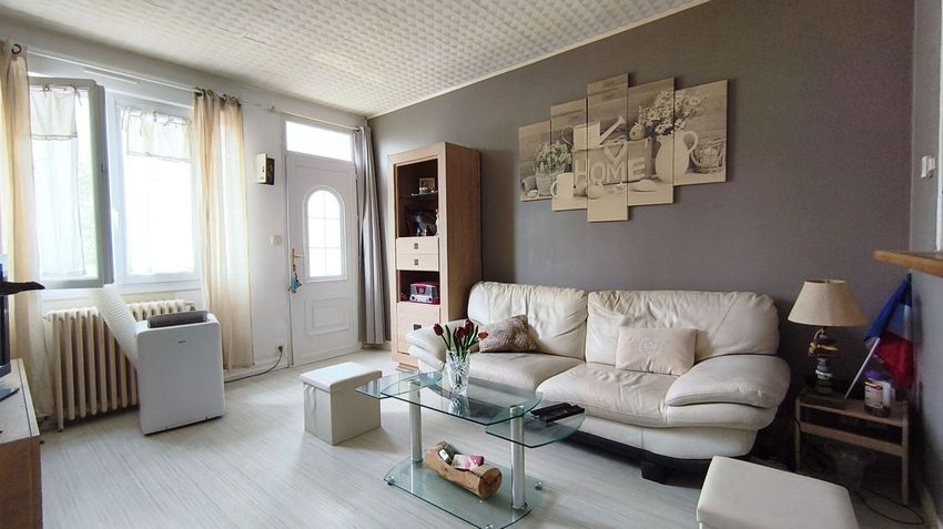 Image Salon à  maison individuelle de Cognac