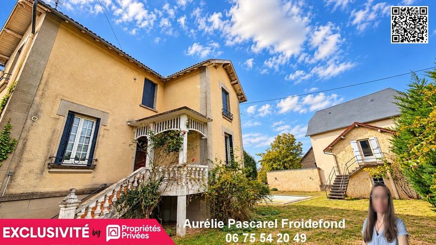 Image Façade à  maison individuelle de Lubersac