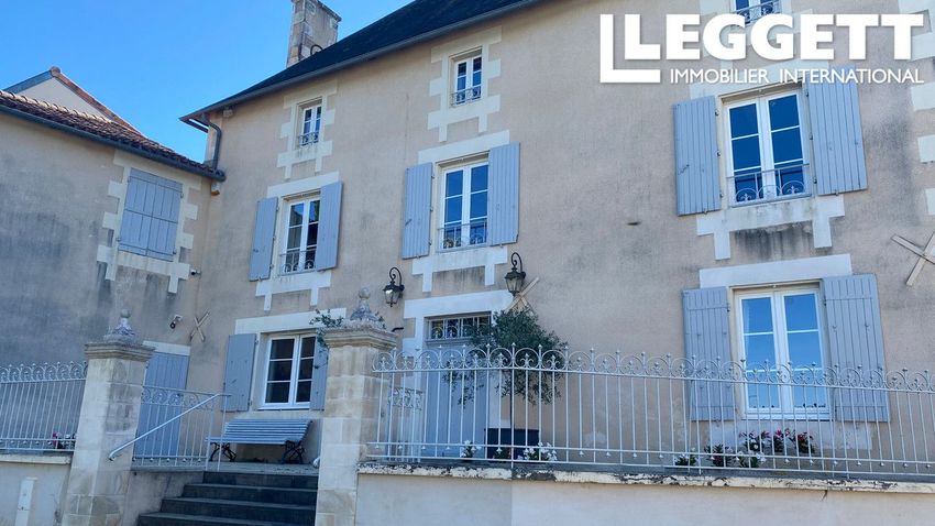 Image Vue à  propriété agricole de Château-Garnier