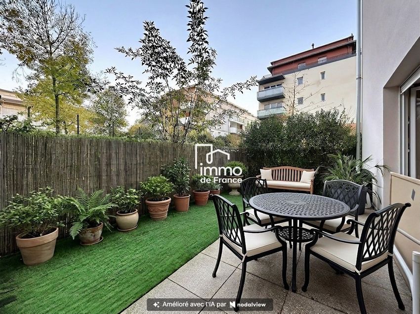 Image Terrasse à appartement de Ornex
