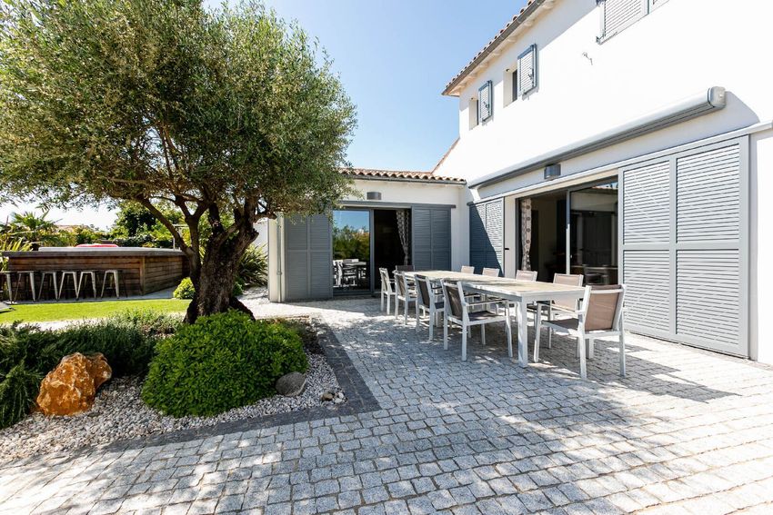 Image Terrasse à  maison individuelle de Saint-Martin-de-Ré