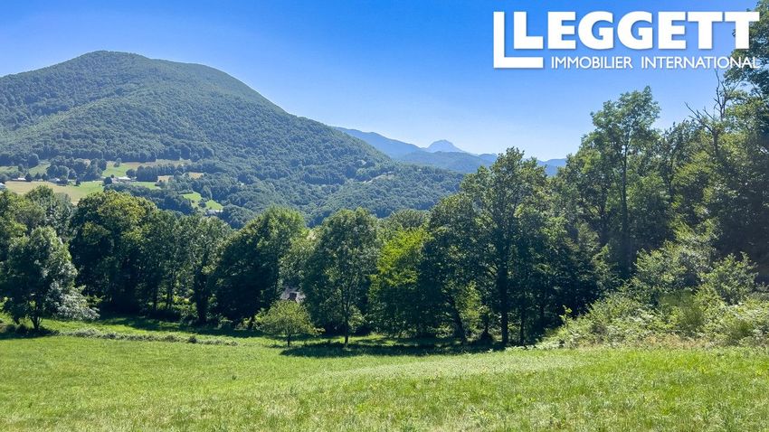 Image Vue à terrain de Labastide