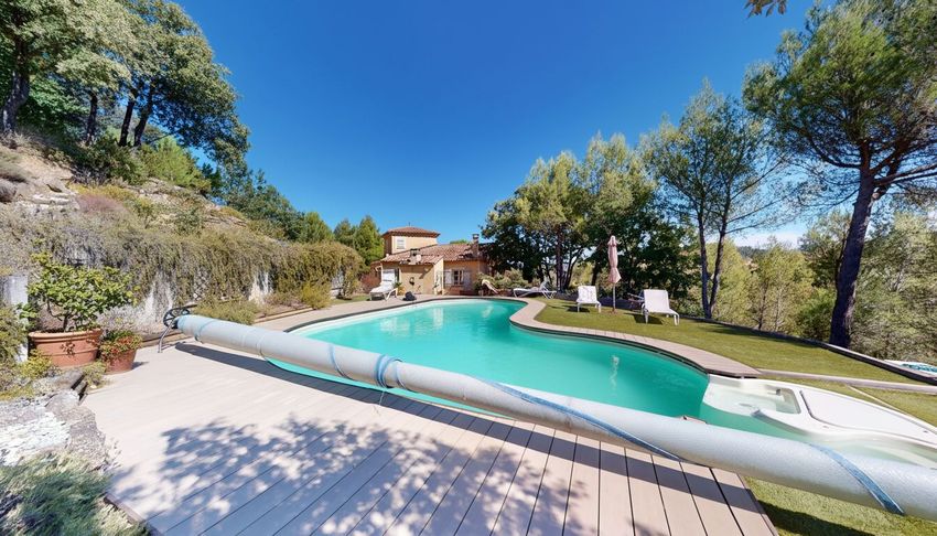 Image Piscine à  maison individuelle de La Digne-d'Amont