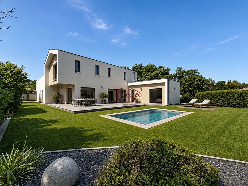 Image Piscine à  maison individuelle de Cénac