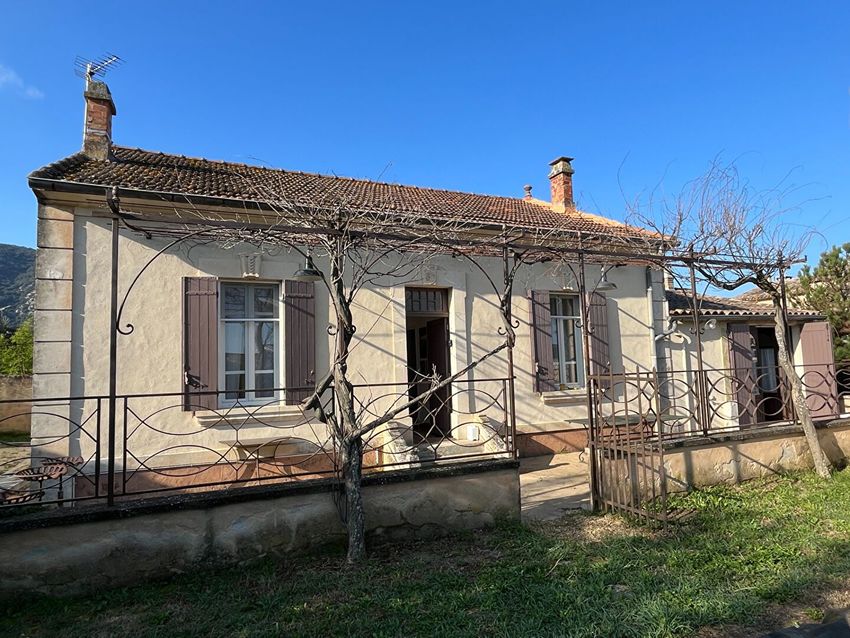 Image Façade à  maison individuelle de Maubec