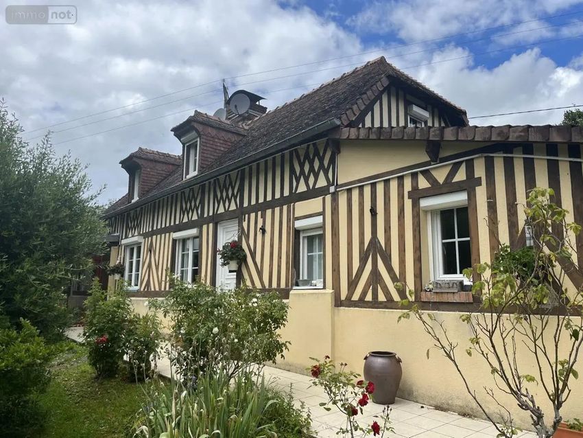 Image Façade à  maison individuelle de Annebault