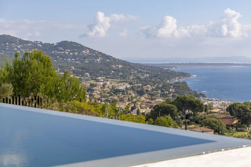 Image Vue à  villa de Carqueiranne