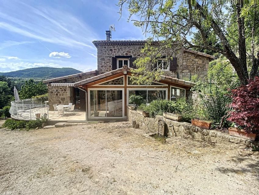 Image Façade à  maison individuelle de Préaux