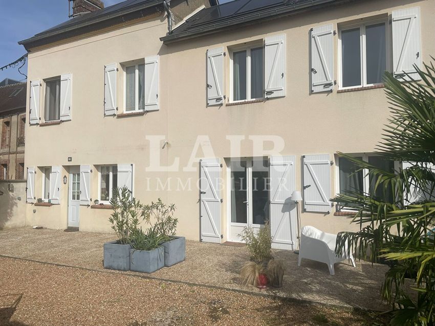 Image Façade à  maison individuelle de Mortagne-au-Perche