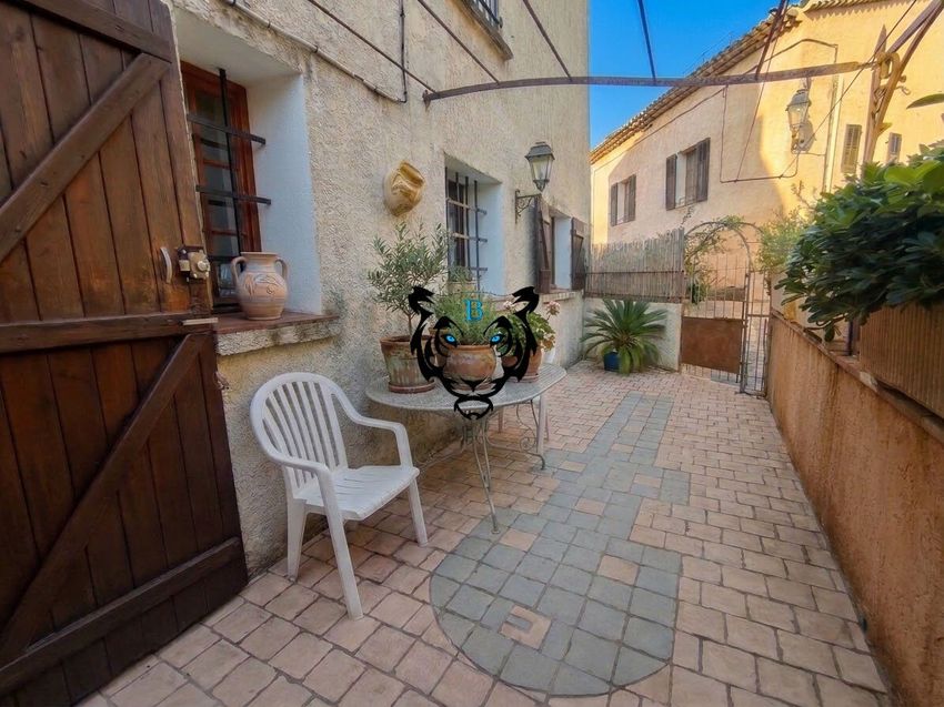 Image Terrasse à  maison mitoyenne de La Motte