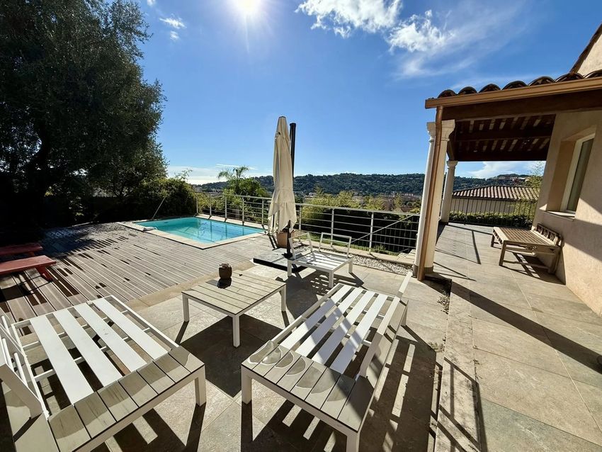 Image Terrasse à  maison individuelle de Vallauris