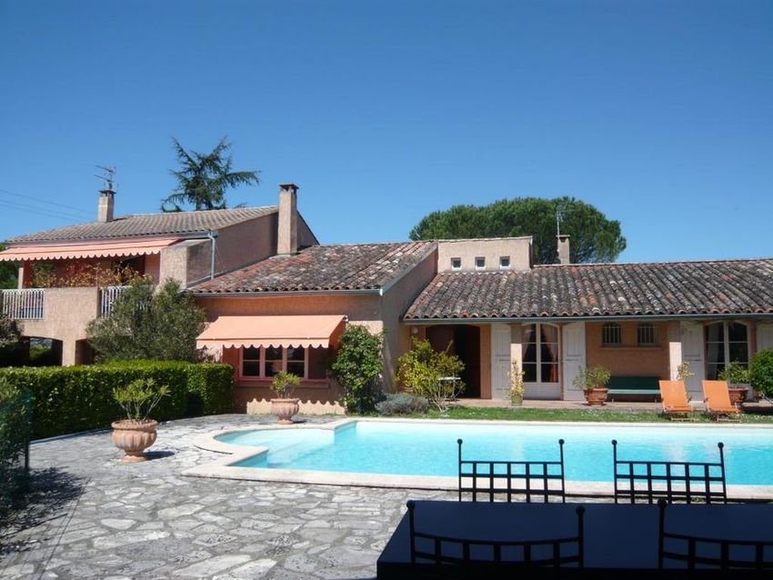 Image Piscine à appartement de Saint-Geniès-Bellevue