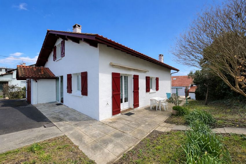 Image Façade à  maison individuelle de Saint-Jean-de-Luz