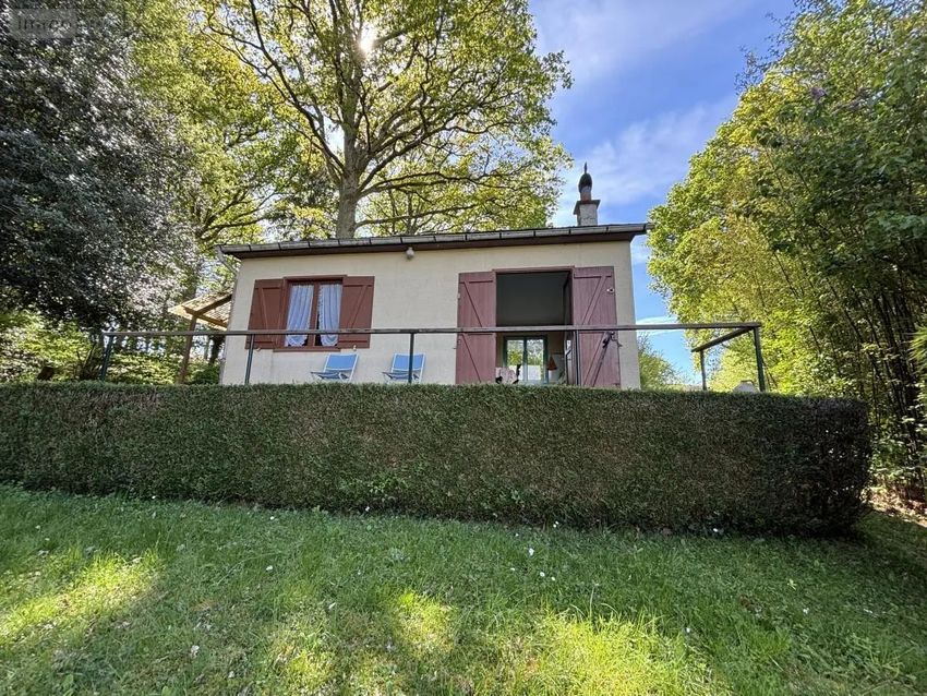 Image de terrain à Saint-Antoine-du-Rocher