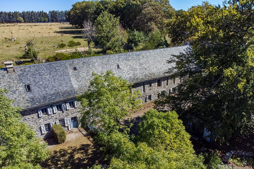 Image Façade à  maison individuelle de Argences en Aubrac