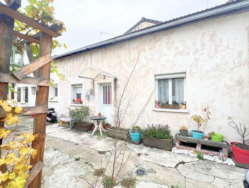 Image Façade à  maison mitoyenne de Bezons