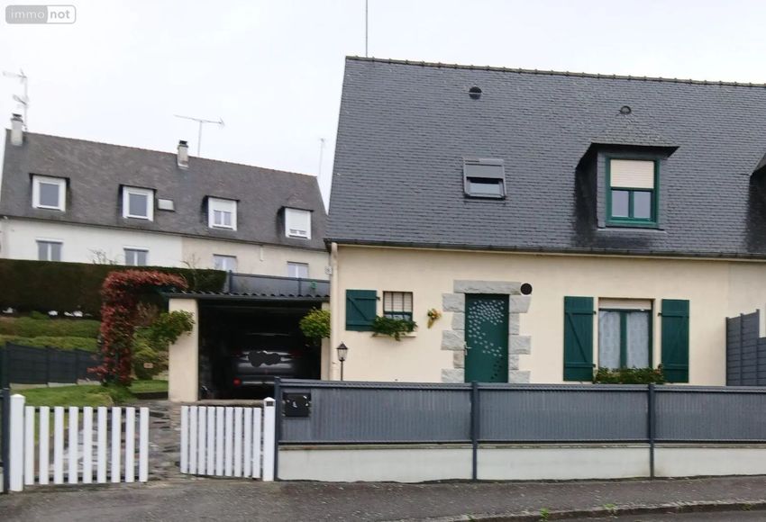 Image Façade à  maison individuelle de Lécousse