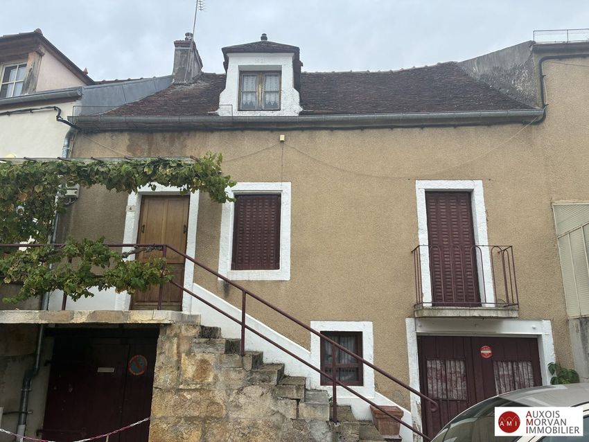 Image Façade à  maison individuelle de Semur-en-Auxois