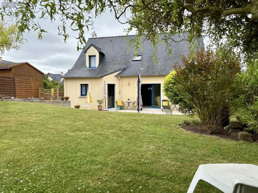 Image Façade à  maison individuelle de Saint-Père-Marc-en-Poulet