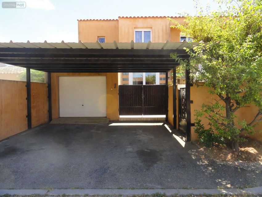 Image Façade à  maison individuelle de Saint-Gilles