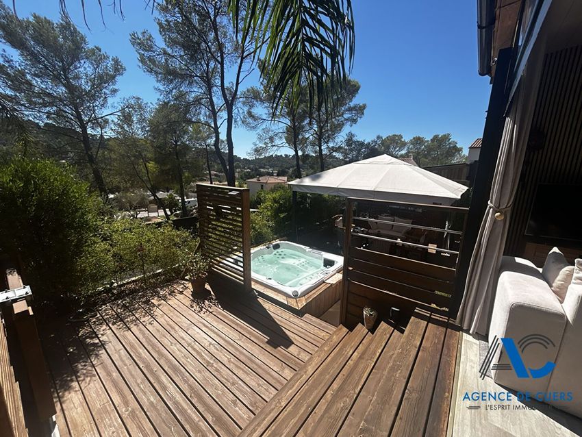 Image Piscine à  maison individuelle de Pierrefeu-du-Var
