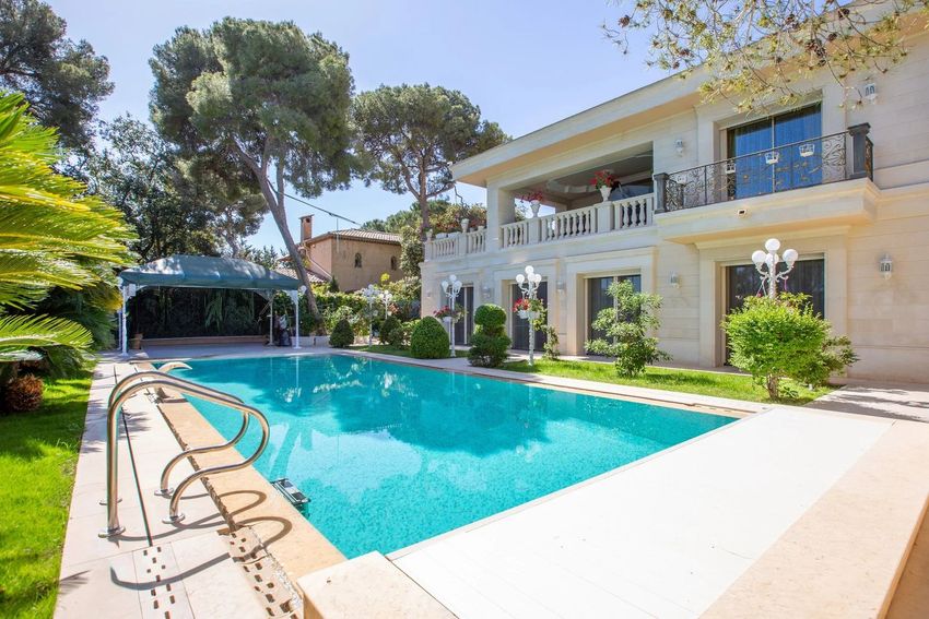 Image Piscine à  maison individuelle de Roquebrune-Cap-Martin