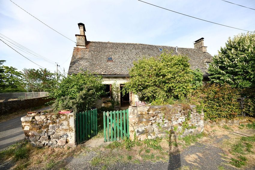 Image Façade à  maison individuelle de Saint-Julien-aux-Bois