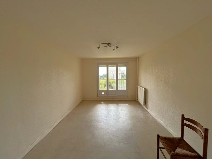 Image Pièce à appartement de Sans numéro Route Royale