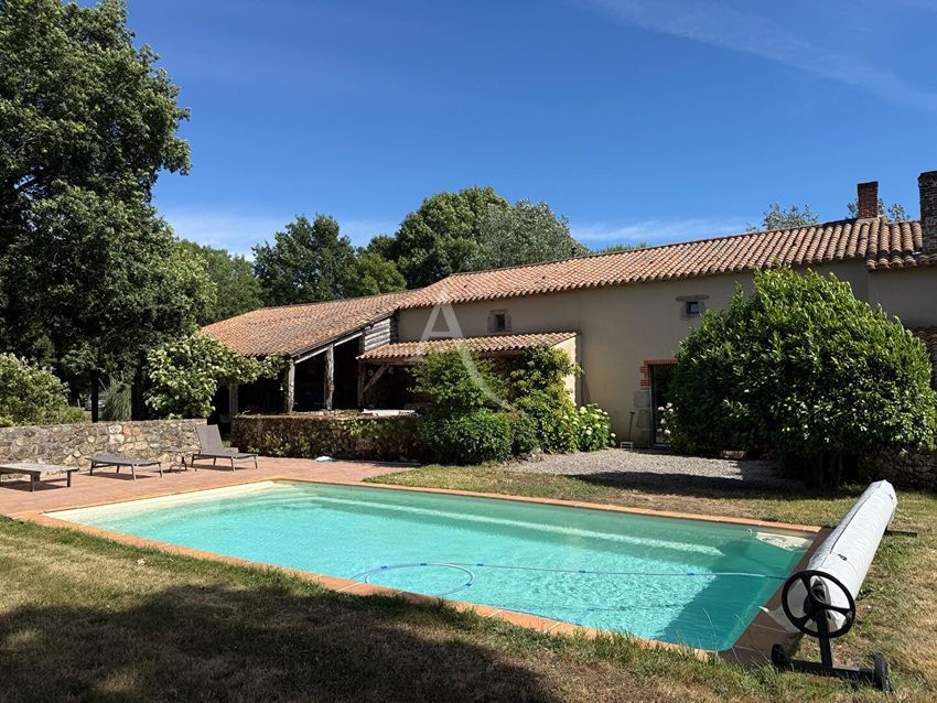 Image Piscine à  maison individuelle de La Boissière-des-Landes
