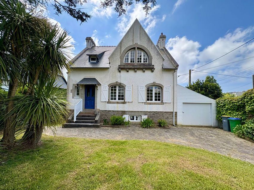 Image Façade à  maison individuelle de Plougonvelin