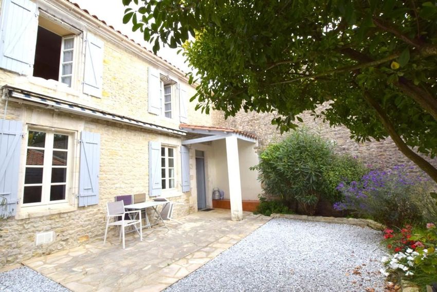 Image Façade à  maison individuelle de Saint-Xandre